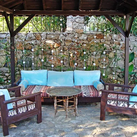 Гостевой дом Rhapsody